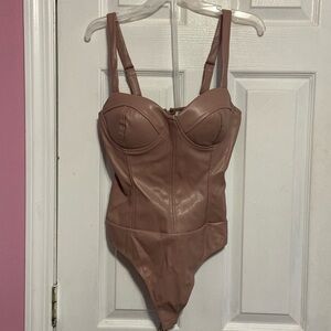 Sexy leather push up top